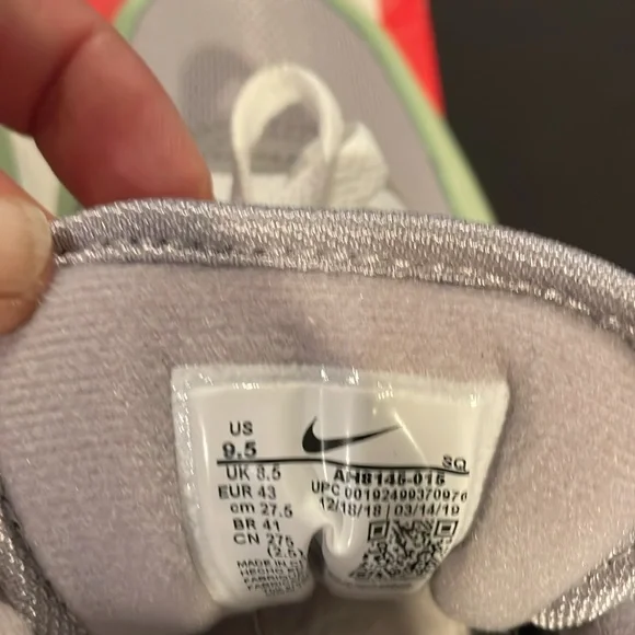 Nike Air Max One - Picture 8 of 8